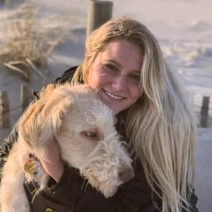 Meet your Posher, Emma